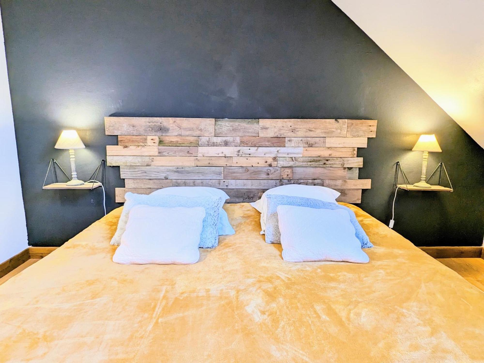 La Cle Des Champs B&B Marigny-les-Reullee Exterior photo