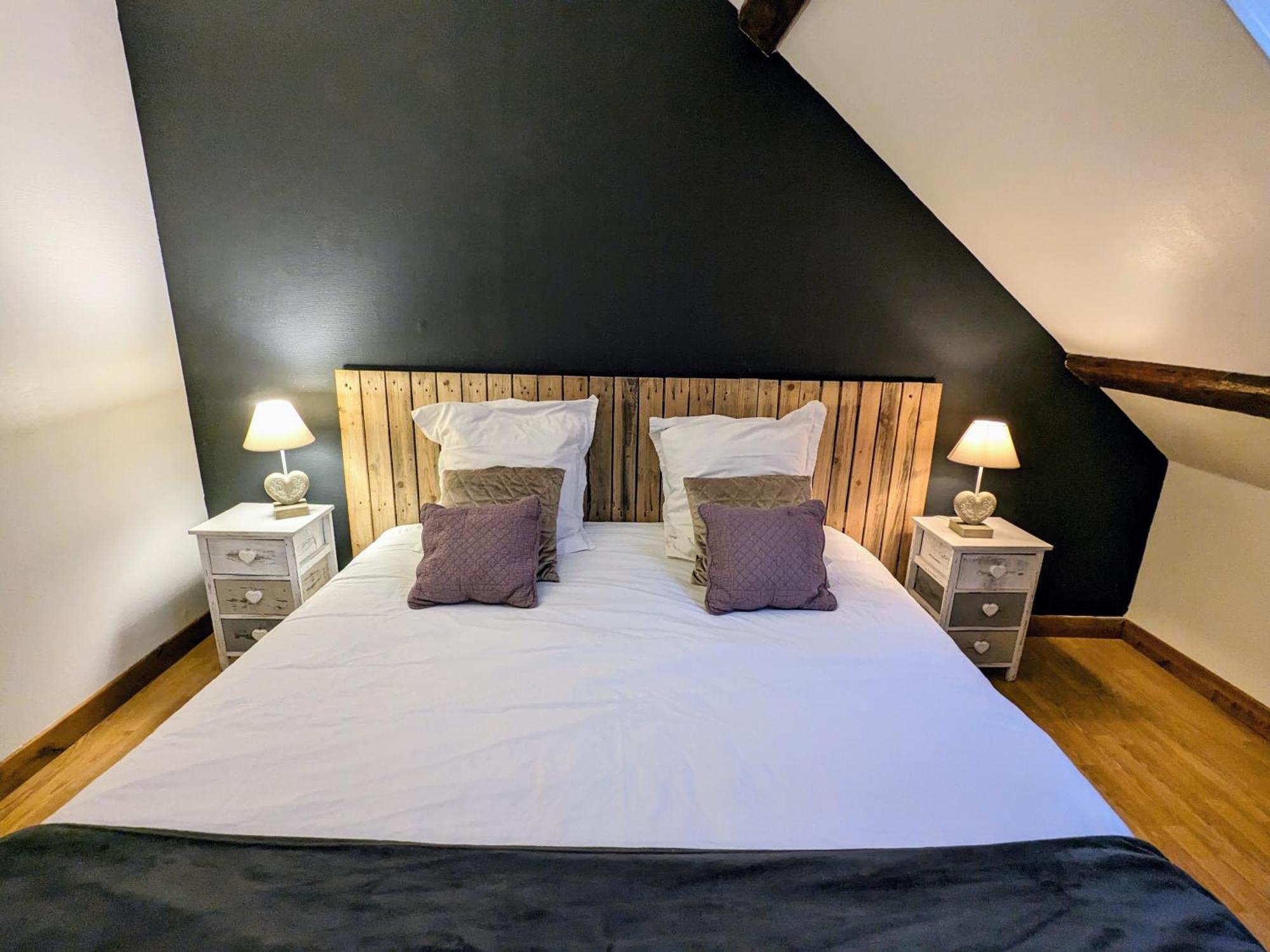 La Cle Des Champs B&B Marigny-les-Reullee Exterior photo