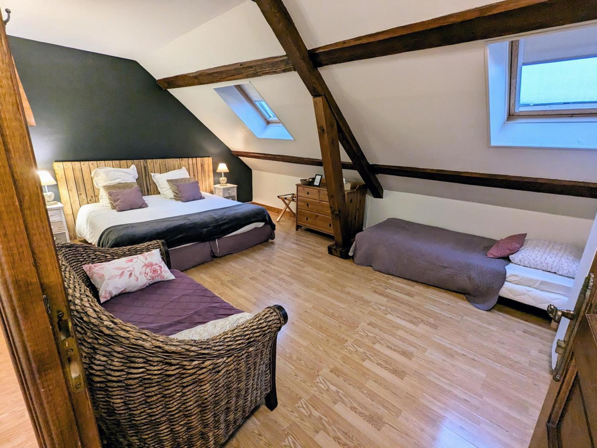La Cle Des Champs B&B Marigny-les-Reullee Exterior photo