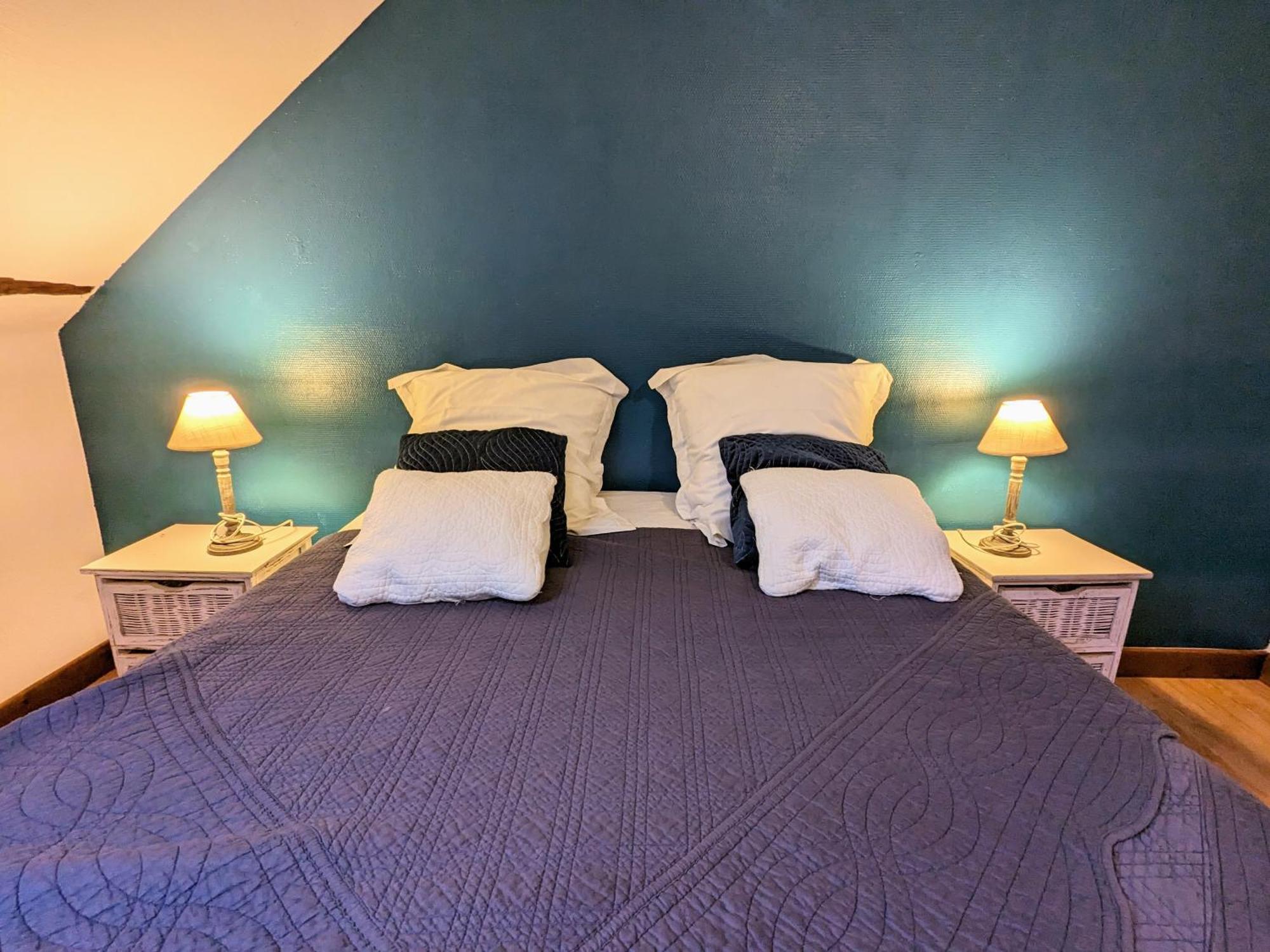 La Cle Des Champs B&B Marigny-les-Reullee Exterior photo